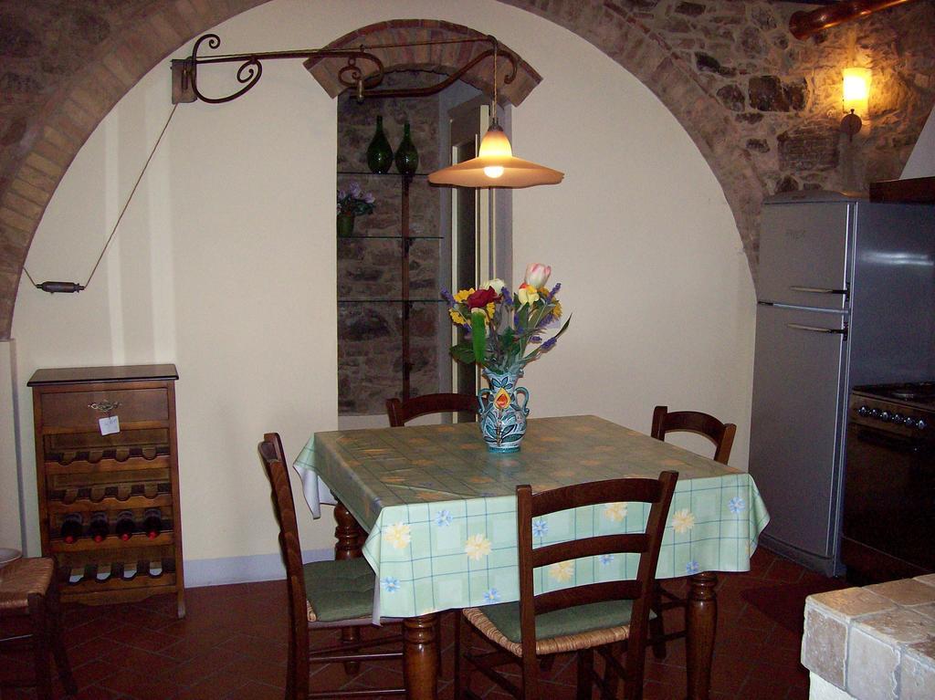 Casa Amedeo Apartamento Chianni Quarto foto